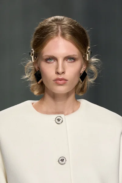 Look 31